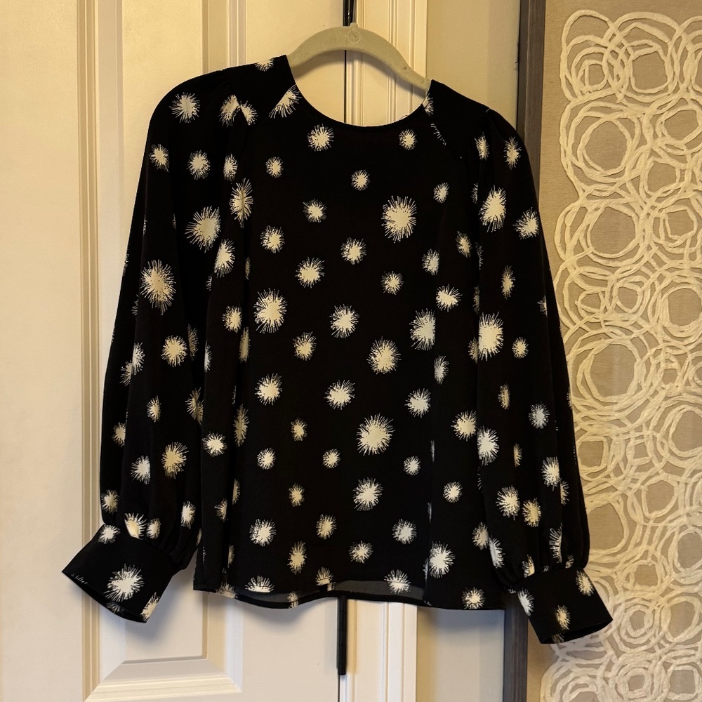 Who What Wear Blouse Size Medium  in Black - Picture 2 of 5